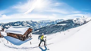 Skitouren und Nachtskifahren in Tirol