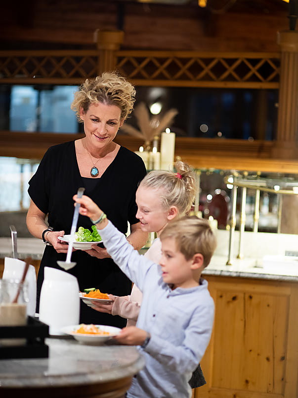 Kindergerechtes Buffet im Hotel Elisabeth in Kirchberg